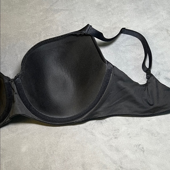 Victoria's Secret Black Body By Victoria Lightly Lined Smooth Demi Bra 36DD - Picture 7 of 11